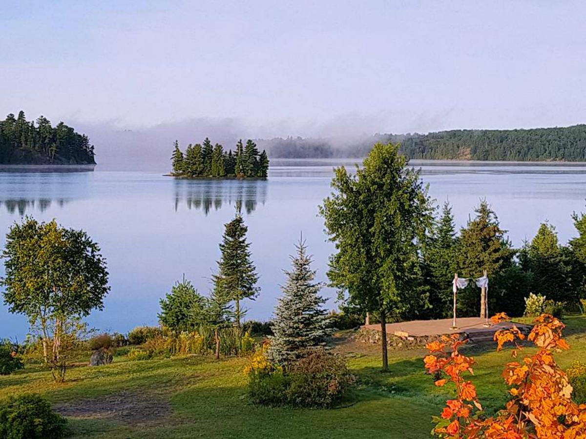Dunlop Lake Lodge Elliot Lake Exterior foto
